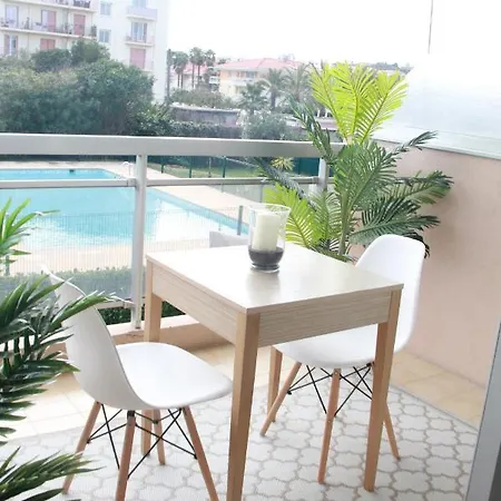 Les Palmiers - Avec Piscine Proche Plages - Wifi Et Clim * Αντίμπ