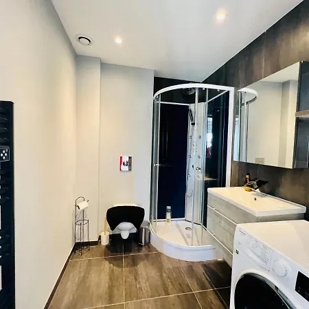 Appartement Les Palmiers - Avec Piscine Proche Plages - Wifi Et Clim Antibes