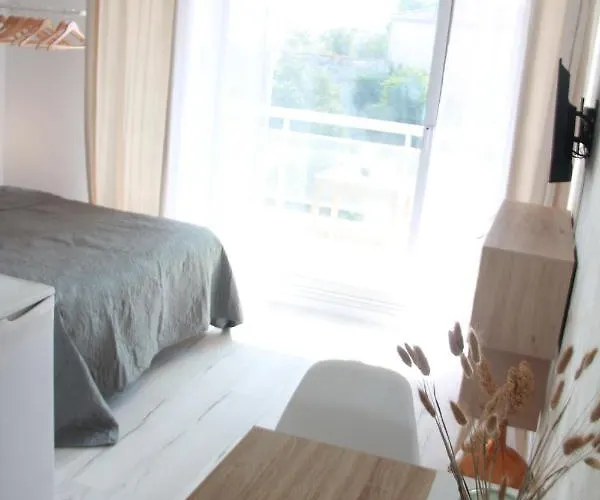 Lejlighed Les Palmiers - Avec Piscine Proche Plages - Wifi Et Clim