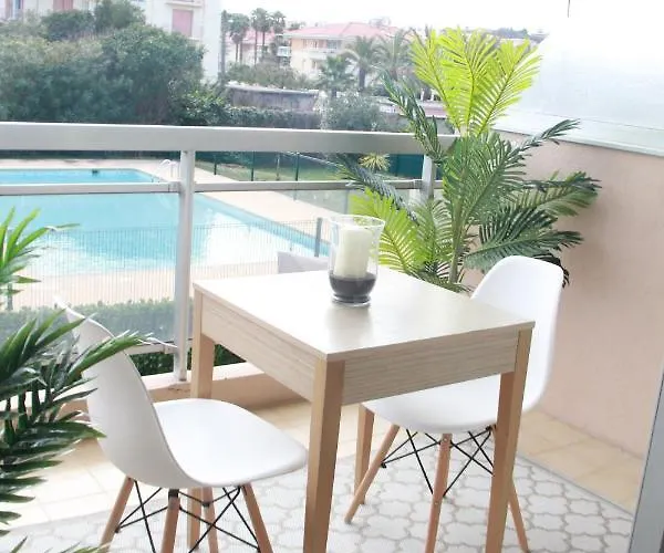 Les Palmiers - Avec Piscine Proche Plages - Wifi Et Clim * Antibes